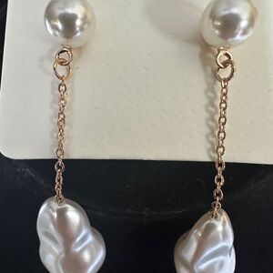 Elegant Pearl Drop Earrings
